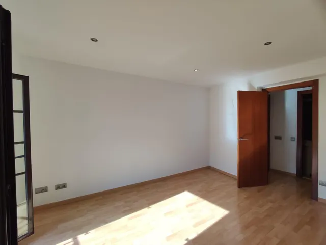 Piso con encanto y vistas a la iglesia del Carme — 17