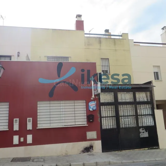 Venta de Casa sin posesión (no visitable) en La Puebla Del R