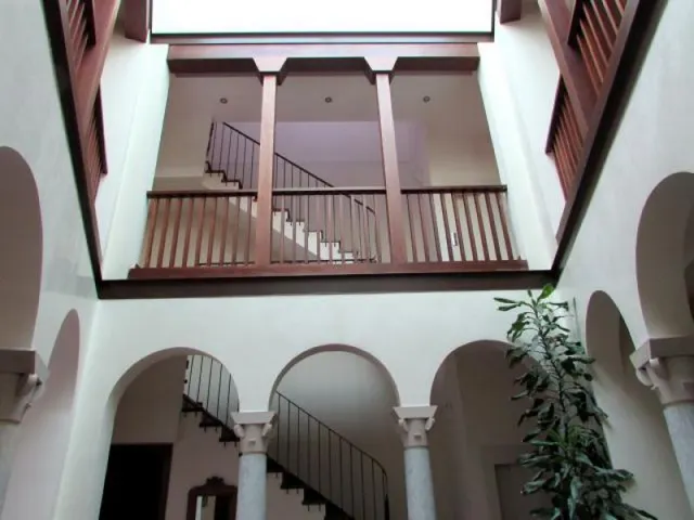 CASA DE LUJO EN PLENO CENTRO DE CÓRDOBA CAPITAL — 21