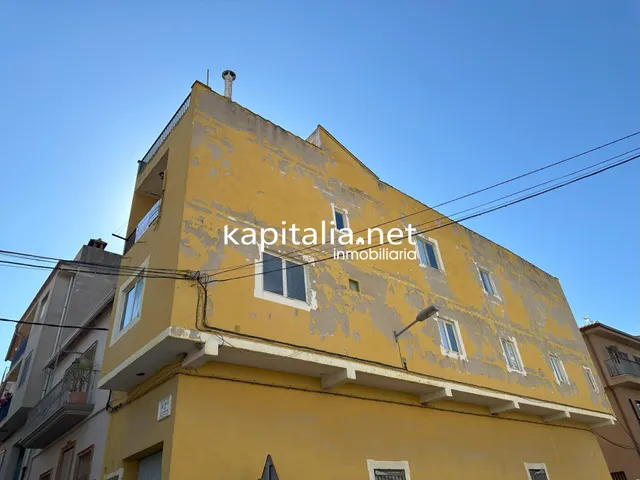 EDIFICIO EN VENTA EN LLUTXENT — 10