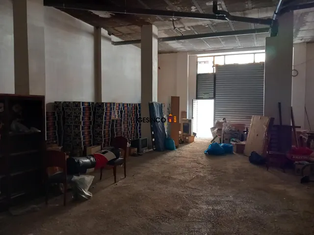 LOCAL COMERCIAL DIÁFANO — 5