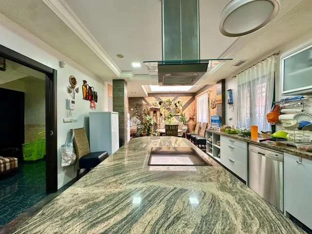 SE VENDE CASA EN MUY BUEN ESTADO EN EL CENTRO DE ASPE — 14