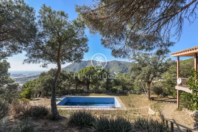 Casa en venta en plena montaña con piscina y vistas al mar en Cabrera de Mar — 29