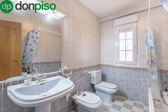 Espectacular Casa de Lujo en Urbanización Los Cerezos — 26