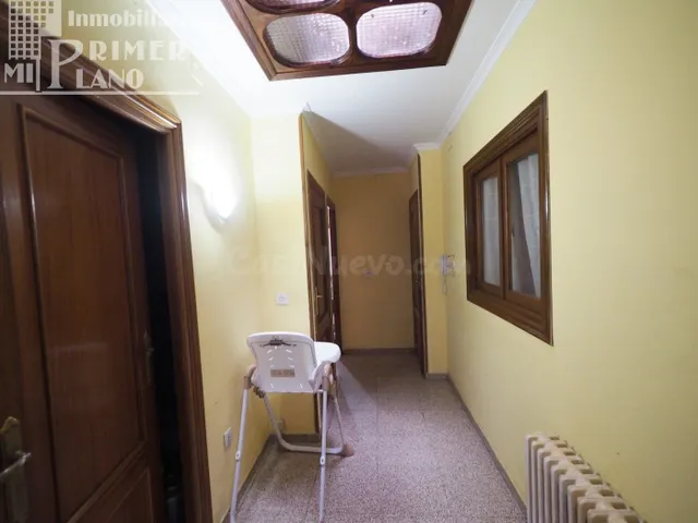 SE VENDE CASA DE 258 M2 DE SUELO Y 397 M2 CONSTRUIDOS EN AVE - foto 2