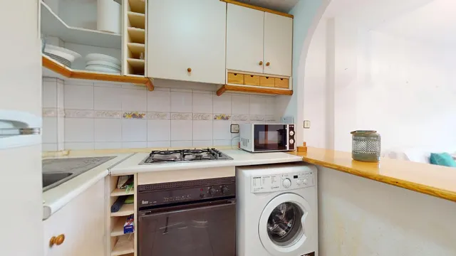 Apartamento a sólo 75 m. del mar en Santiago de la Ribera — 13