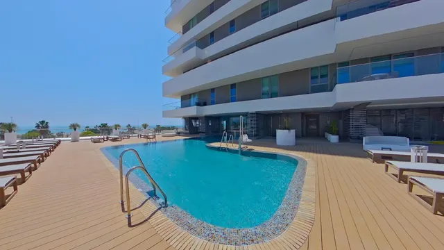 EXCLUSIVO PISO EN LAS MALAGA TOWERS VISION A ESTRENAR — 47