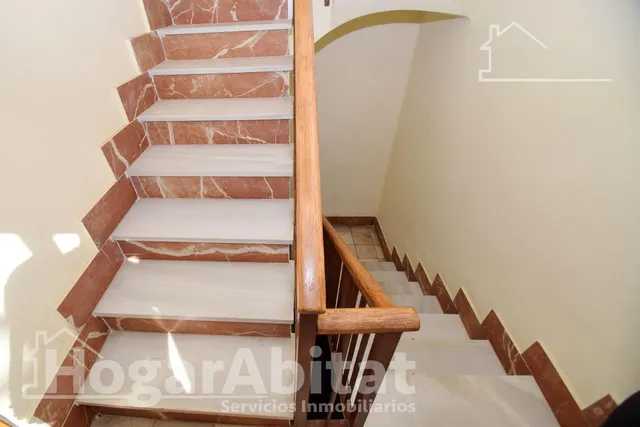 GRAN CASA CON TERRAZA Y TRASTERO — 39