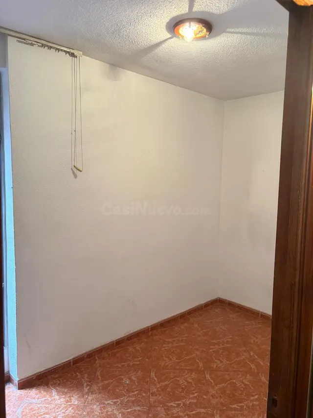 PISO EN LEVANTE!! — 12