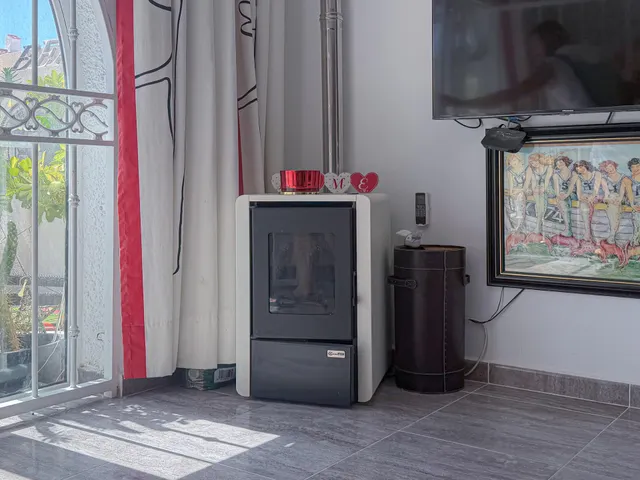 Exclusivo Adosado con excelente diseño y 2 amplias terrazas + solarium privado con vistas despejadas ( Sin gastos de comunidad ) — 24