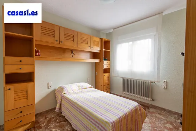 Vivienda Exclusiva en Urbanización Viñas del Rey – Otura — 41