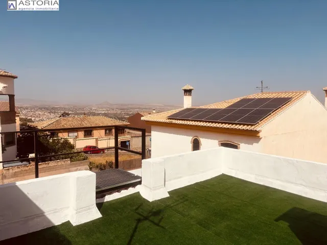 Casa en venta en Monachil (Granada) – Amplia, luminosa y con gran potencial — 29