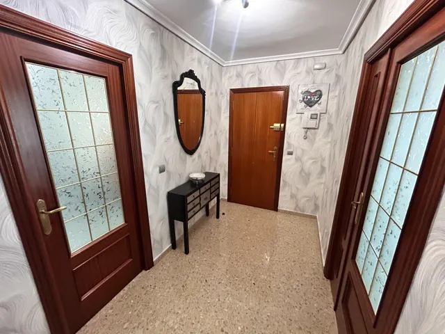 ¡Tu nuevo hogar REFORMADO A ESTRENAR en el corazón de Valencia! ✨ — 8
