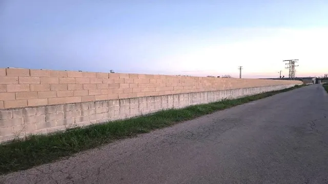 Se vende suelo industrial con nave — 7
