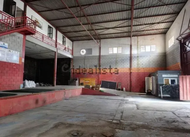 SE ALQUILA NAVE EN EL SOBRADILLO - foto 4