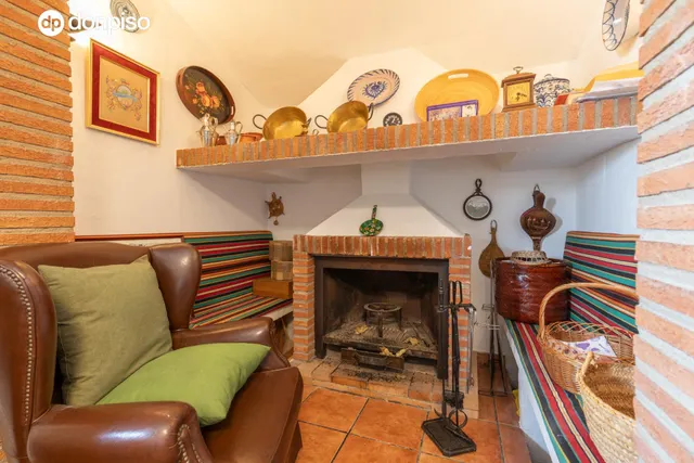 Chalet pareado con piscina, jardín y bonitas vistas a Granada en La Zubia — 18