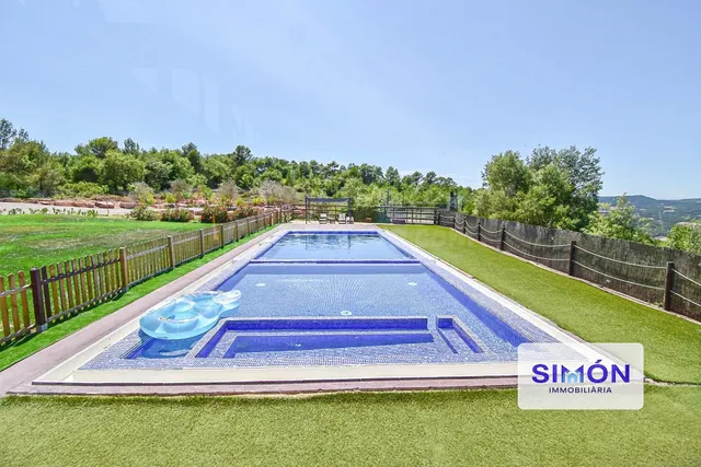 ESPECTACULAR masía, reformada y equipada con piscina, pádel, - foto 4