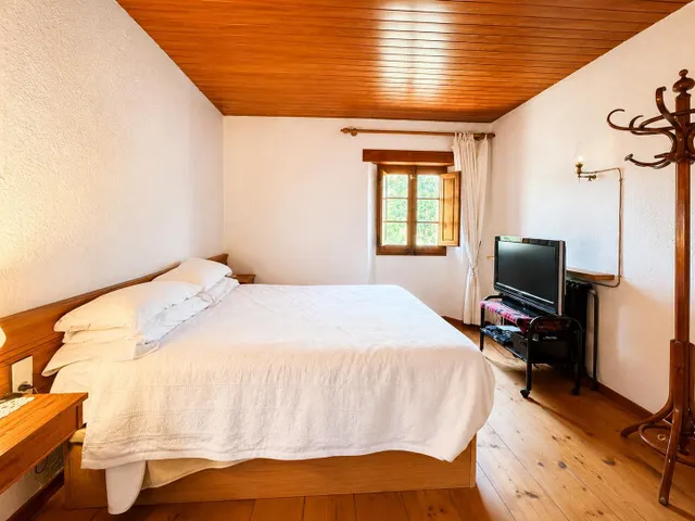 UNA MASIA D'ENCANT PER A VOSALTRES — 45
