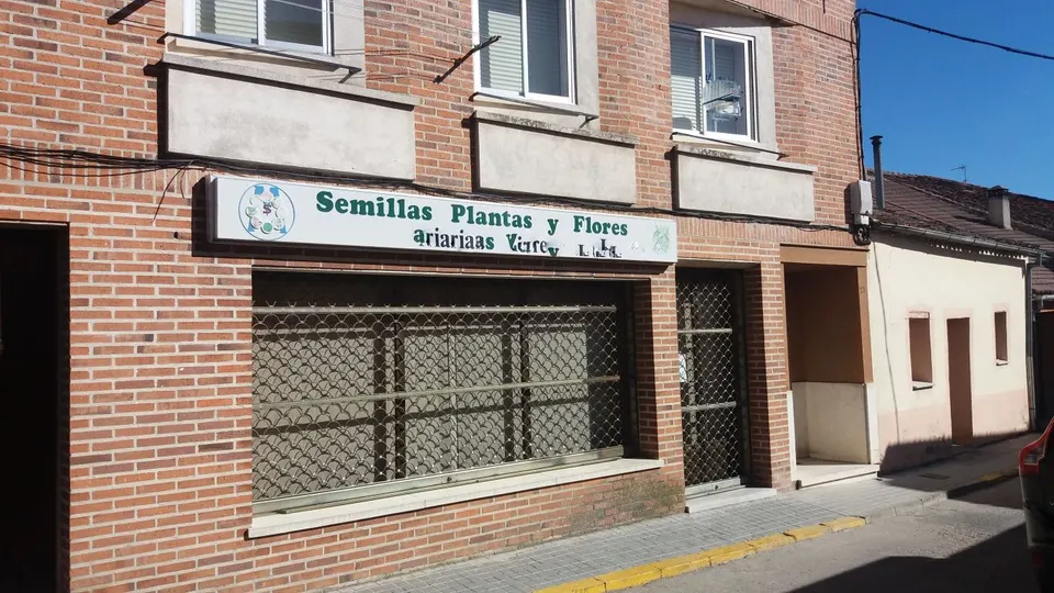 ALQUILER LOCAL COMERCIAL EN MOZONCILLO