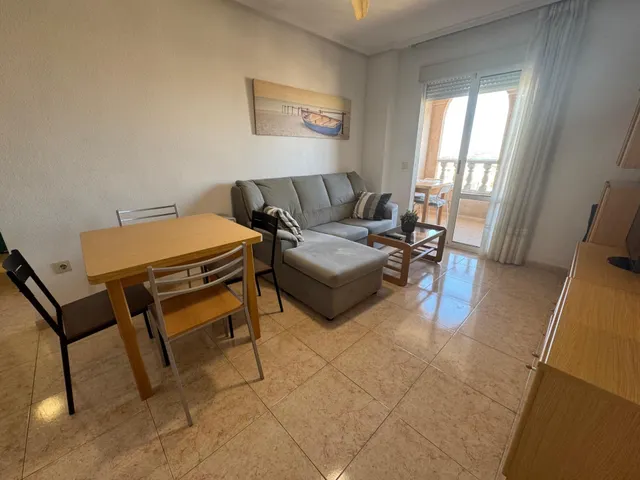 Apartamento con vistas despejadas y piscina — 8