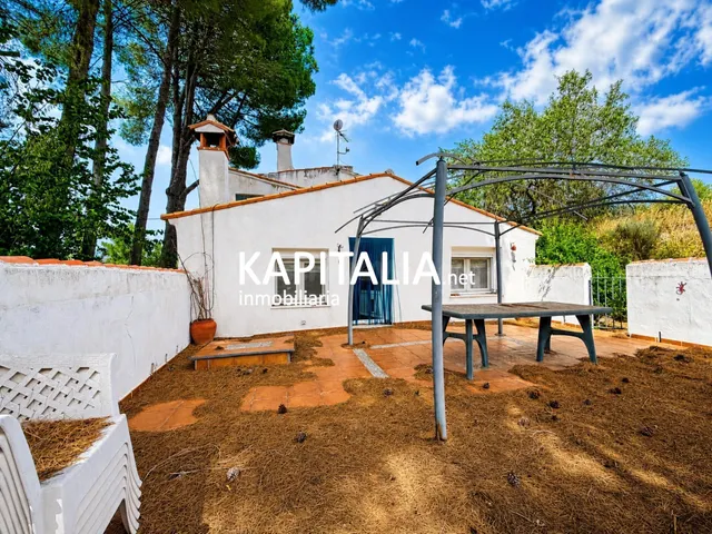 CHALET CON PISCINA EN PLENA NATURALEZA. - foto 3