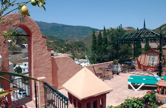 Hotel 9 habitaciones 817m² en venta - Costa del Sol — 2