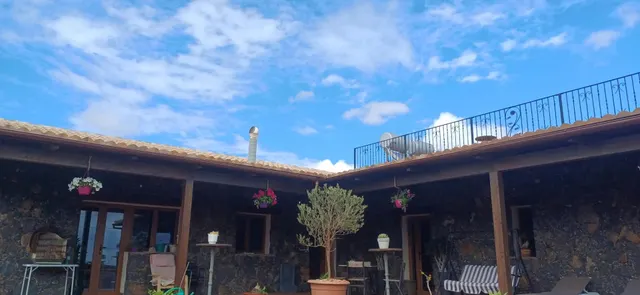 Finca de Lujo con Viñedo, Bodega Subterránea y Vistas Panorámicas al Atlántico — Fuerteventura — 11
