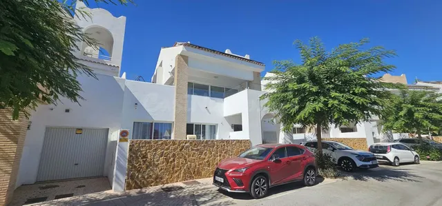 Chalet 4 habitaciones 458m² en venta - Centro — 2