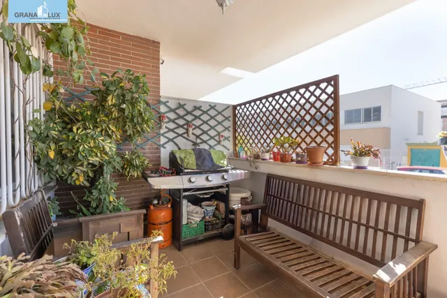 Casa Unifamiliar en Churriana de la Vega — 3
