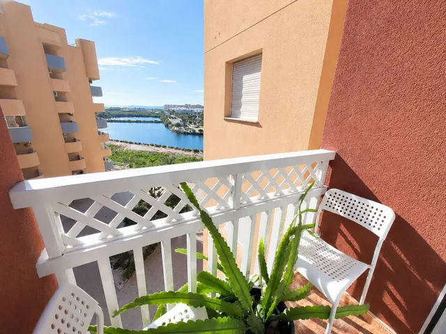 Espectacular apartamento en Miradores del Puerto con vistas al Mar Menor. — 25