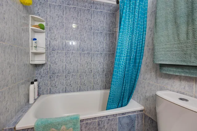 Atico de 3 Dormitorios en Residencial con Piscina en Torrevieja — 19