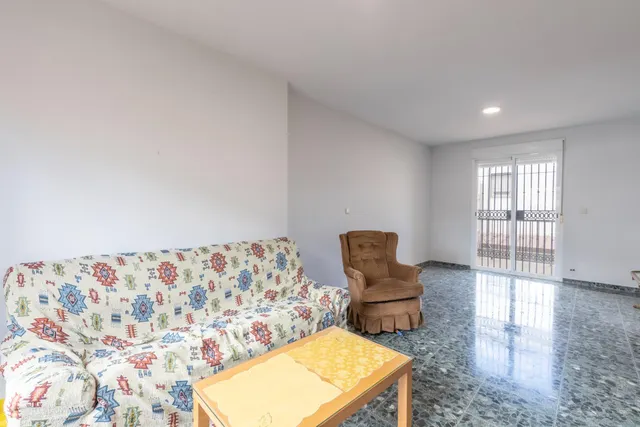 Alquiler de casa pareada en la mejor zona de Gojar — 34