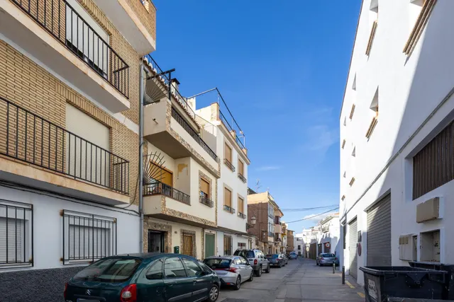 Casa de 5 plantas con 6 dormitorios, terrazas y vistas en La