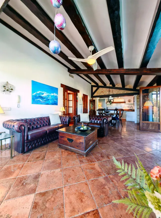 1.213 M2 DE PARCELA, DOS construcciones Y UN EXTERIOR QUE LO CAMBIA TODO — 45