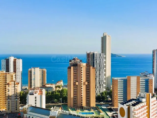 APARTAMENTO DE 2 DORMITORIOS (1+1), CON VISTAS AL MAR, EN EL