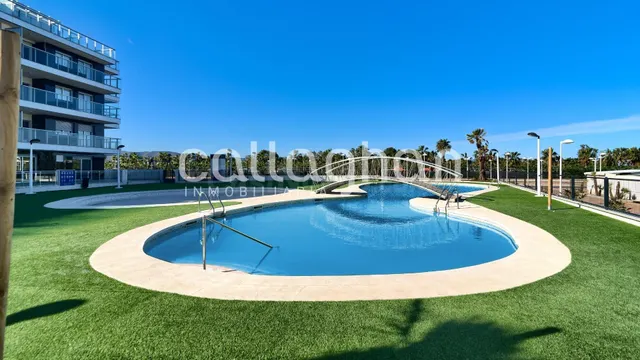 Vivienda en Residencial con dos habitaciones en Cabanes Orop