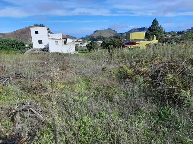 SOLAR URBANO CON FINCA RUSTICA — 22