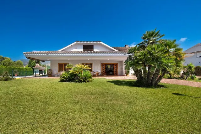 EN VENTA VIVIENDA UNIFAMILIAR GRAN AVENIDA BENICASSIM PARA V - foto 2