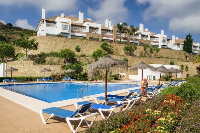 Fantástica Casa Adosada en venta con vistas y jardín en La C - foto 5