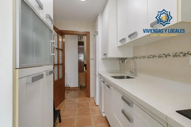 Ático en venta en La Zubia — 15
