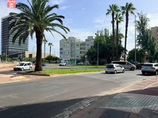 Local Comercial en Alquiler en Huerta Rosales - Valdepasilla