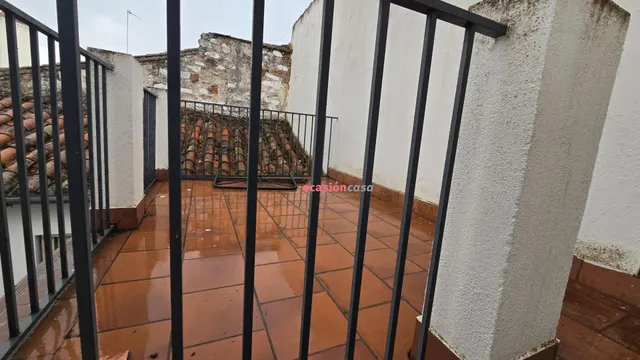 CASA EN VENTA DE DOS PLANTAS — 18
