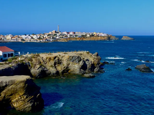 CHALET INDEPENDIENTE CON VISTAS AL MAR MEDITERRANEO — 21