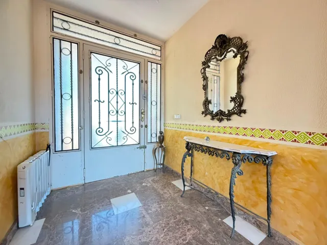 Espectacular chalet independiente con 7 dormitorios, piscina y 1.520 m2 de parcela en Río Park — 30