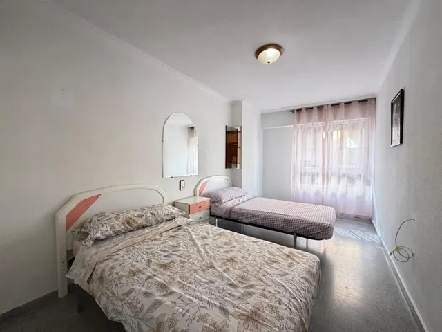 Apartamento 2 habitaciones 84m² en venta - Estacion de autobuses — 9