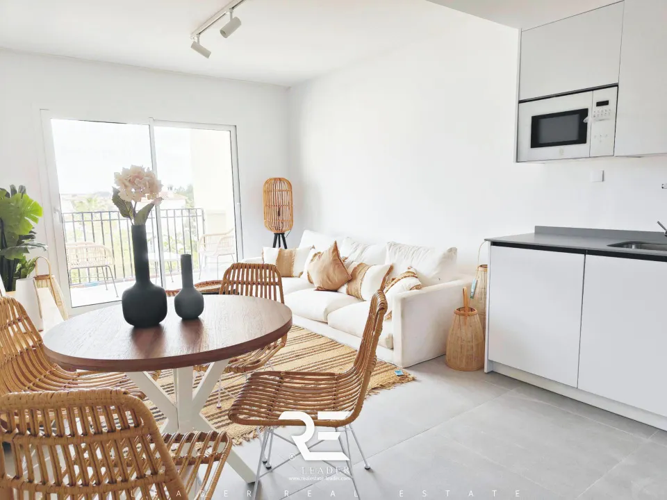 VIVIENDA DE 1 HABITACIÓN CON TERRAZA, GARAJE Y PISCINA EN UN MODERNO RESIDENCIAL EN DENIA !!