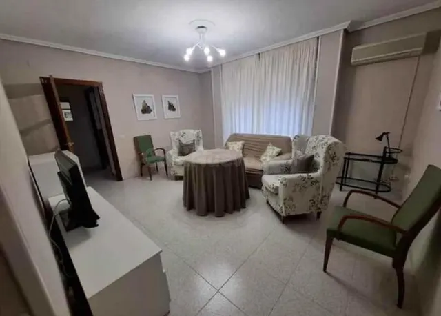 Piso en el Perú con garaje - foto 2