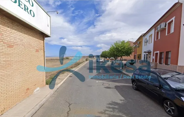 Venta de suelo Urbano Consolidado de Uso Residencial en La Palma del Condado, Huelva. — 4