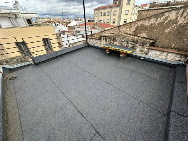 EDIFICIO EN VENTA EN LA CALLE MENACHO BADAJOZ — 4