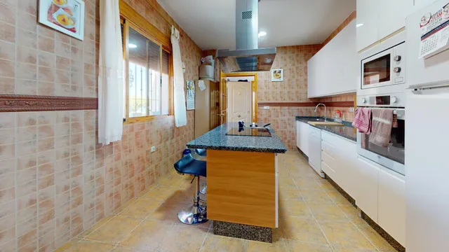 PARCELA EN PROINDIVISO CON VIVIENDA — 34